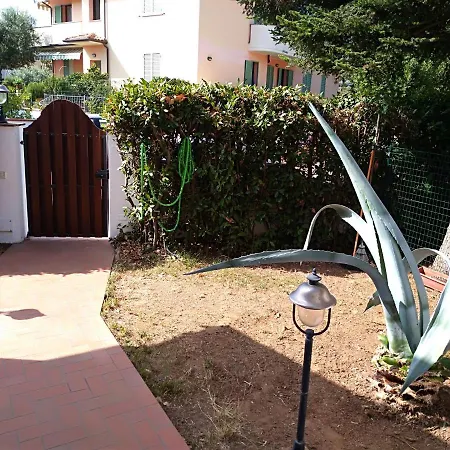 Monolocale X 2 A 1,6 Km Da Castiglioncello